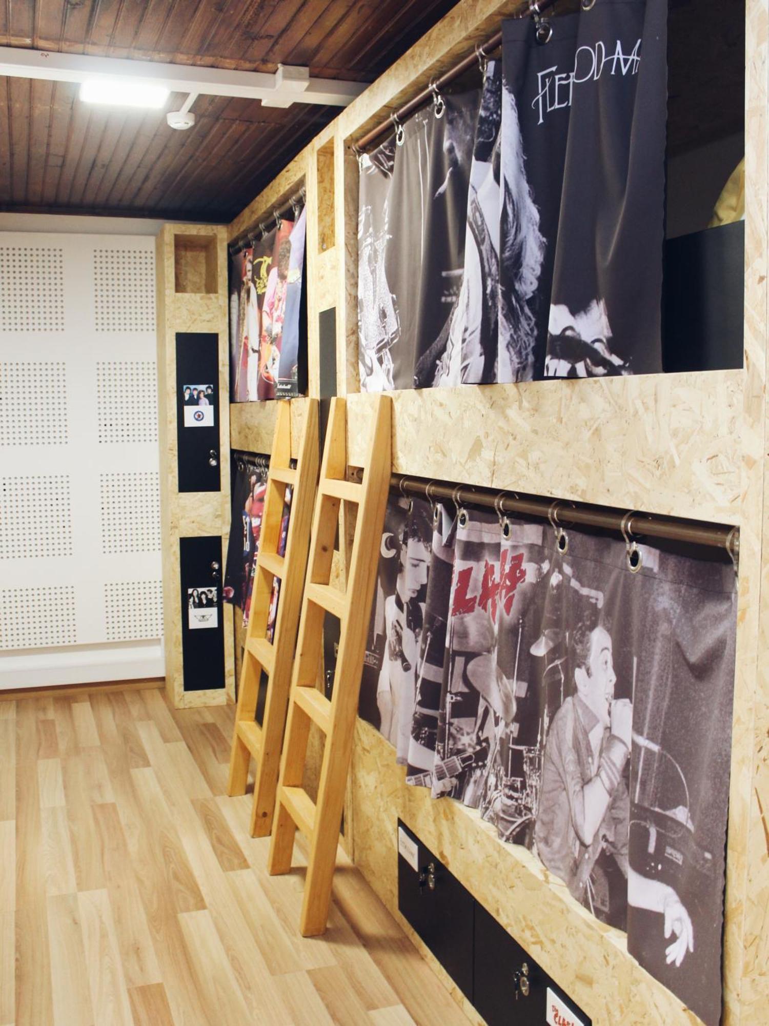 Lagos Central Rock School Hostel ,Algarve Экстерьер фото