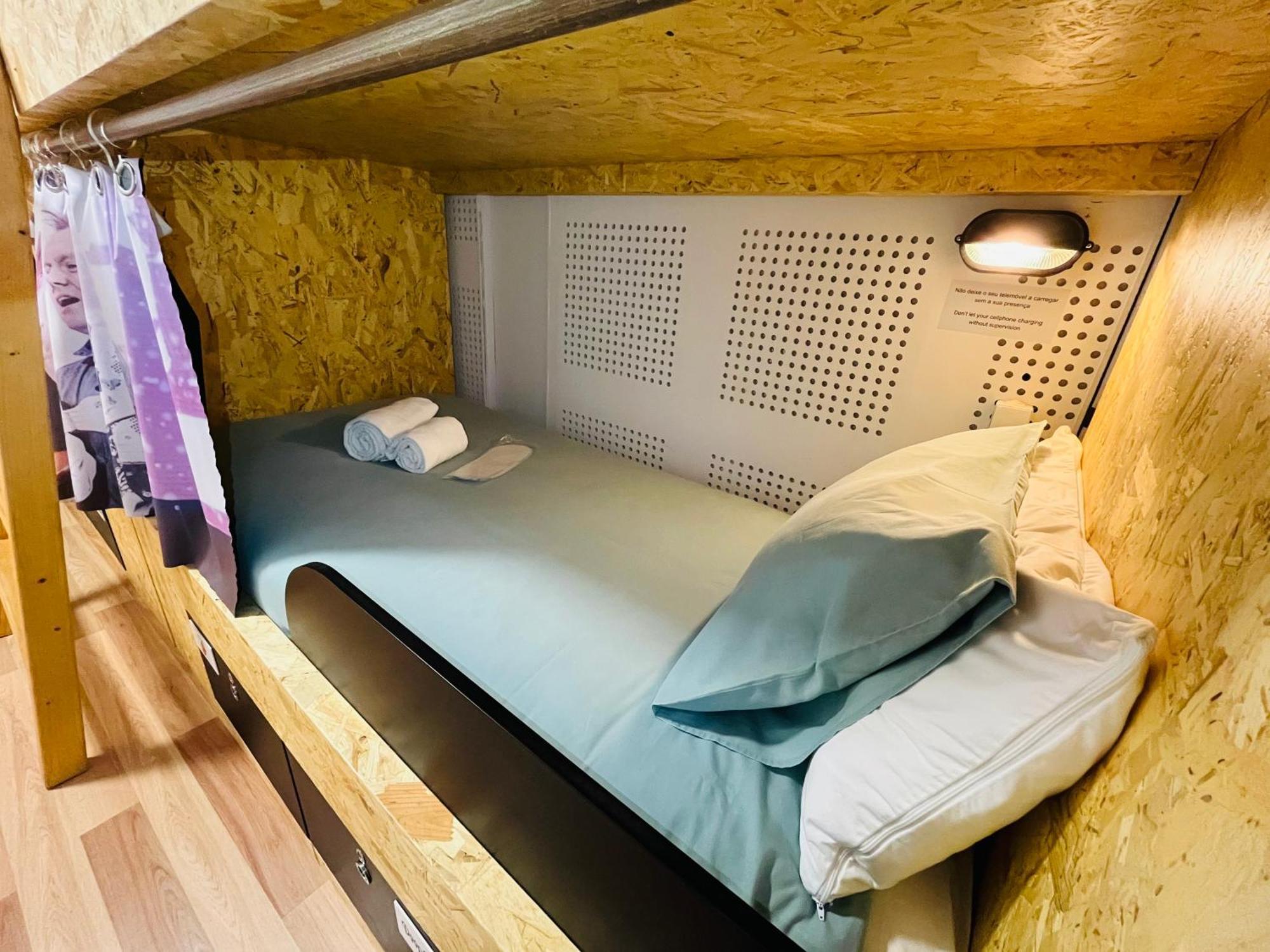 Lagos Central Rock School Hostel ,Algarve Экстерьер фото